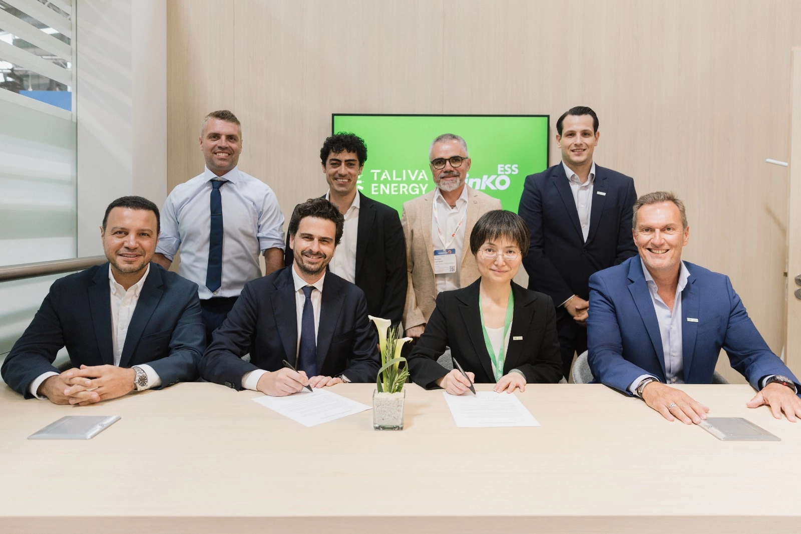 Taliva Energy, Intersolar'da Jinko ESS ile 400 MWh Kapasiteli Enerji Depolama Projeleri İ&ccedil;in İmza Attı