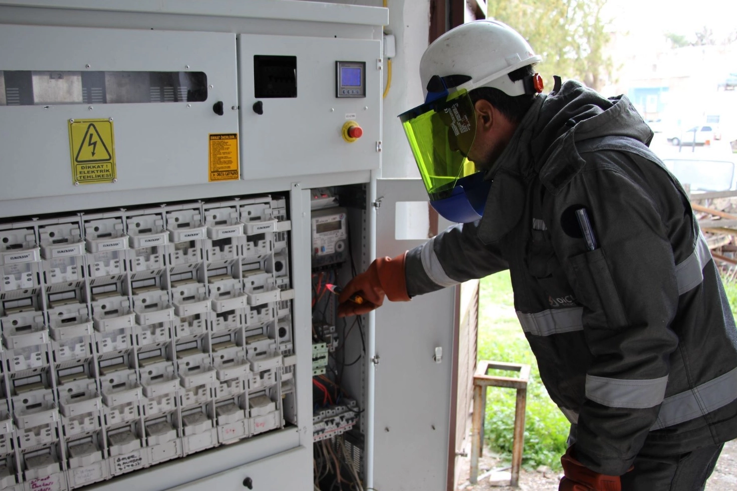 &nbsp;Şanlıurfa&rsquo;nın En B&uuml;y&uuml;k İl&ccedil;esine 2 Milyar TL&rsquo;yi Aşkın Yatırım Yapıldı