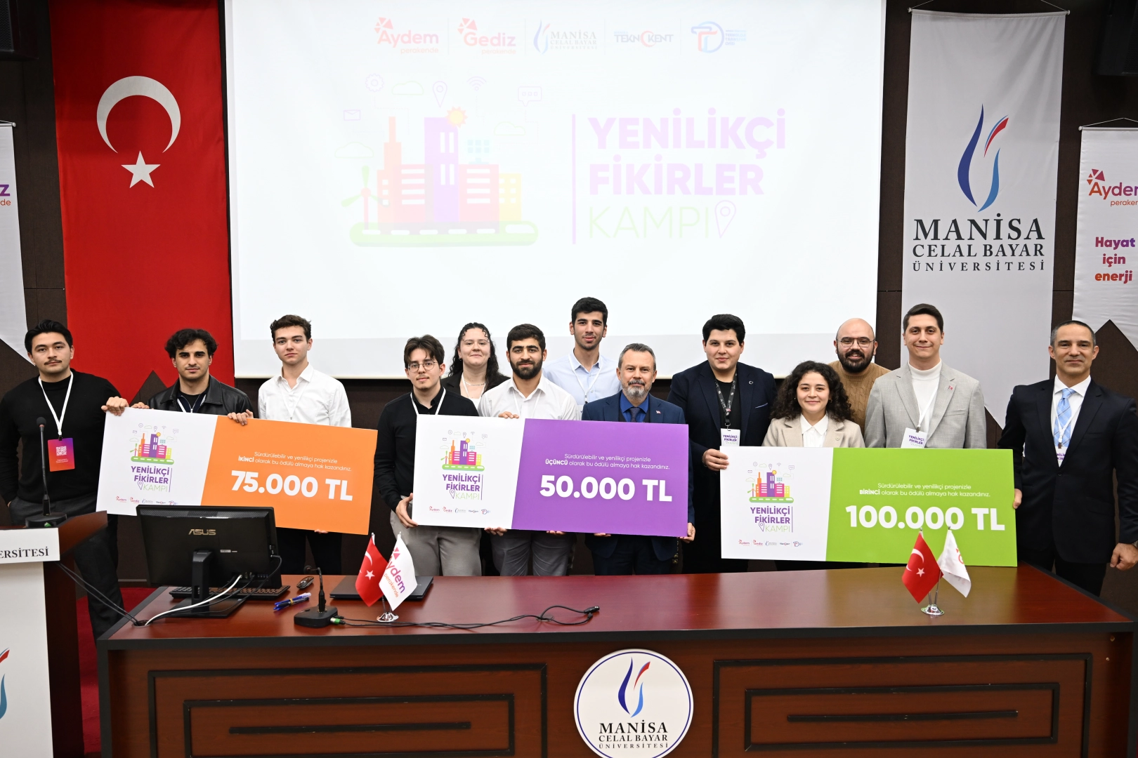 Aydem Perakende ve Gediz Perakende Yenilik&ccedil;i Fikirler Kampı&rsquo;nda Yarının Teknolojilerini Buluşturdu